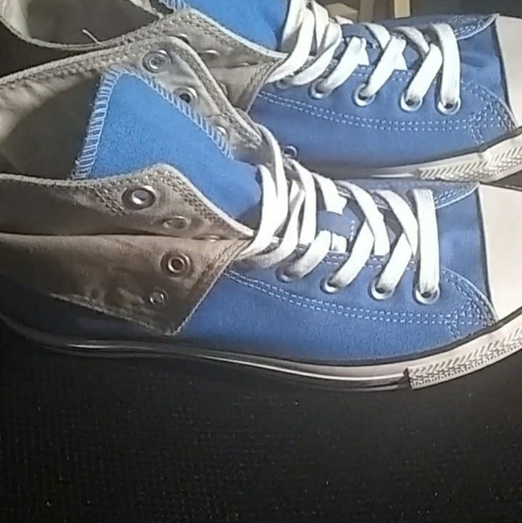 Converse - Picture 2 of 2